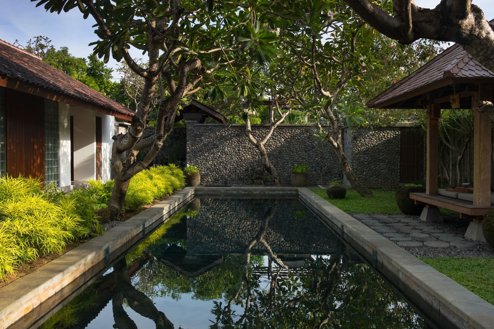 Atelier Te Designer Guesthouse Sanur  Exterior photo